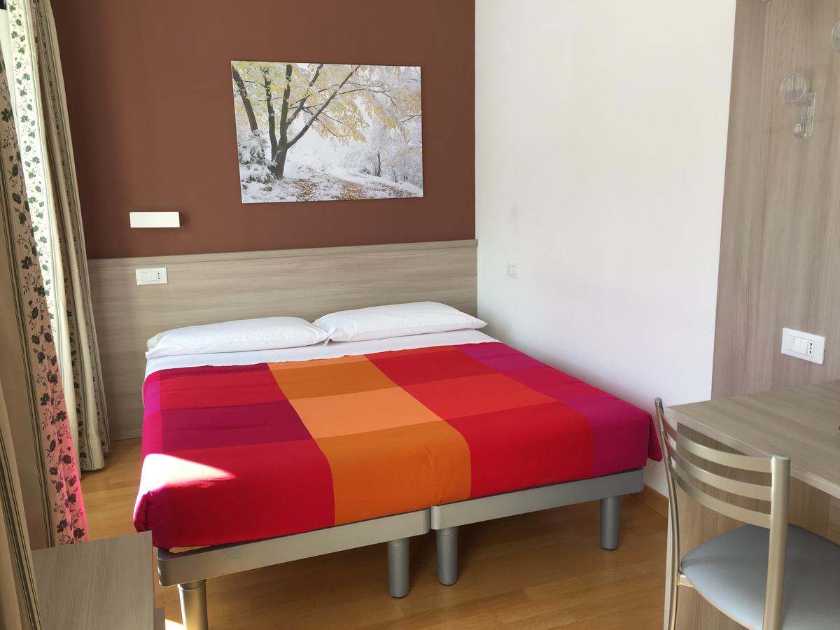 Bed and Breakfast La Vecchia Scuola Villa d'Allegno Exterior foto